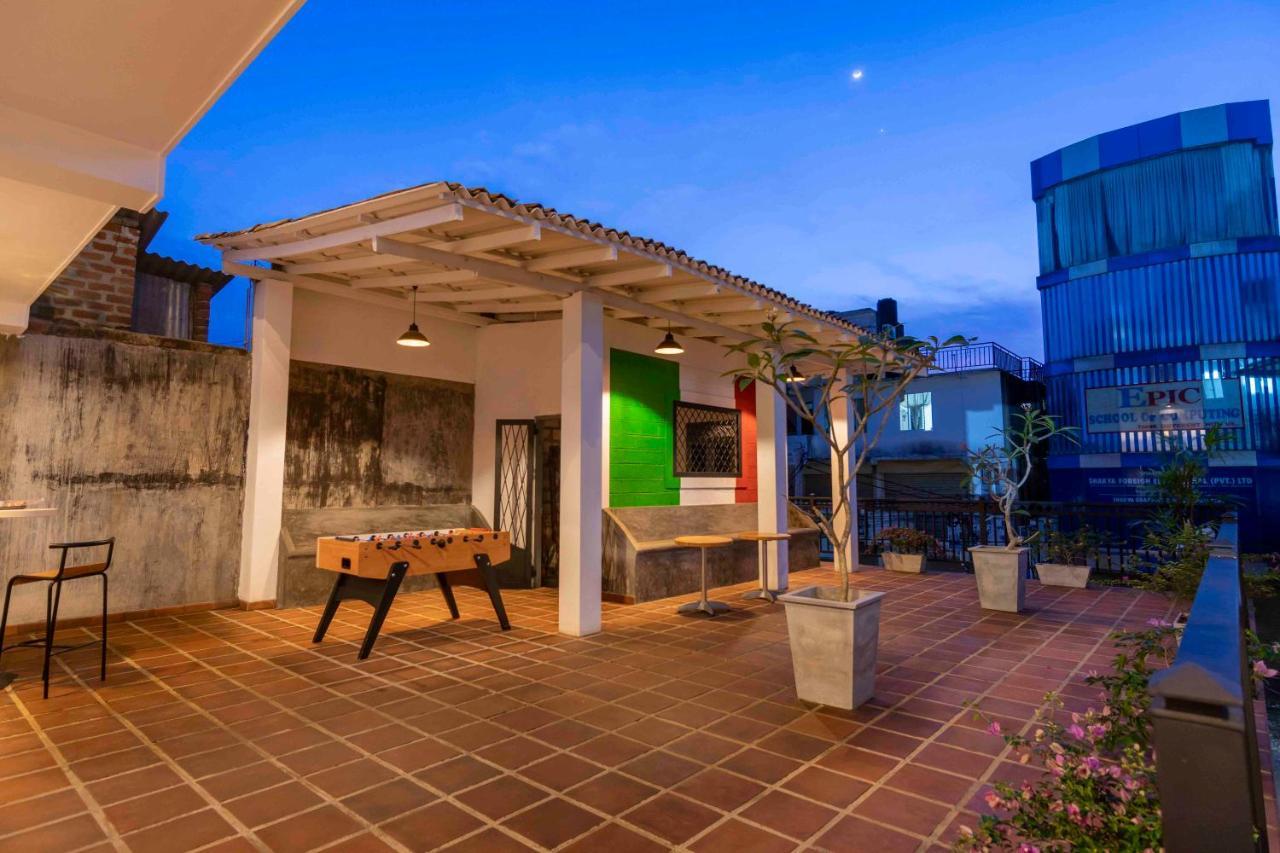 Brixia Cafe & Guest Bed & Breakfast Galle Bagian luar foto